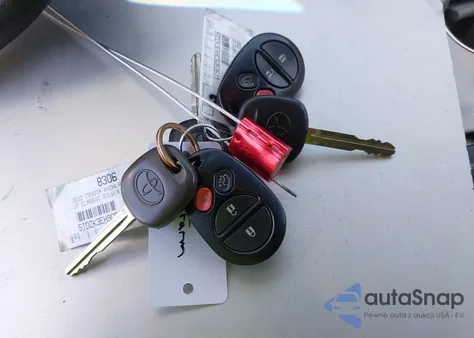 2012 Toyota Highlander Base V6 из США, поврежденный, VIN 5TDZK3EH9CS053511